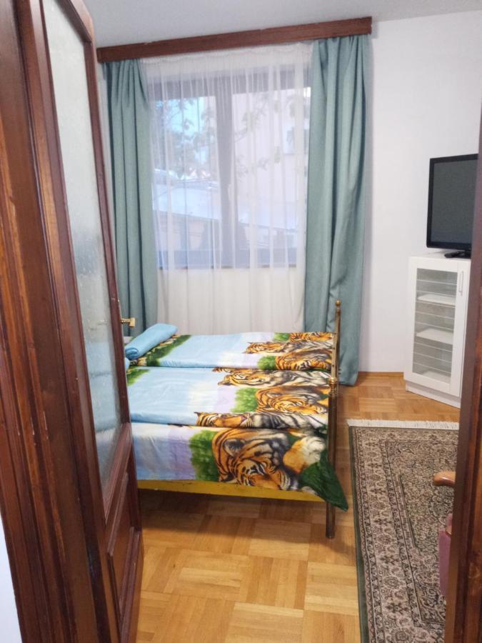 Luxury Eagle Apartman Budapeste Exterior foto