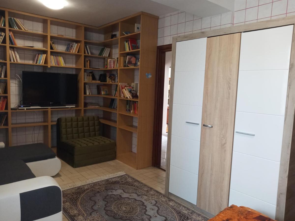 Luxury Eagle Apartman Budapeste Exterior foto