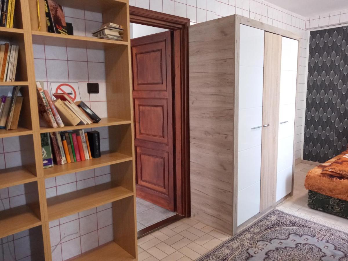 Luxury Eagle Apartman Budapeste Exterior foto