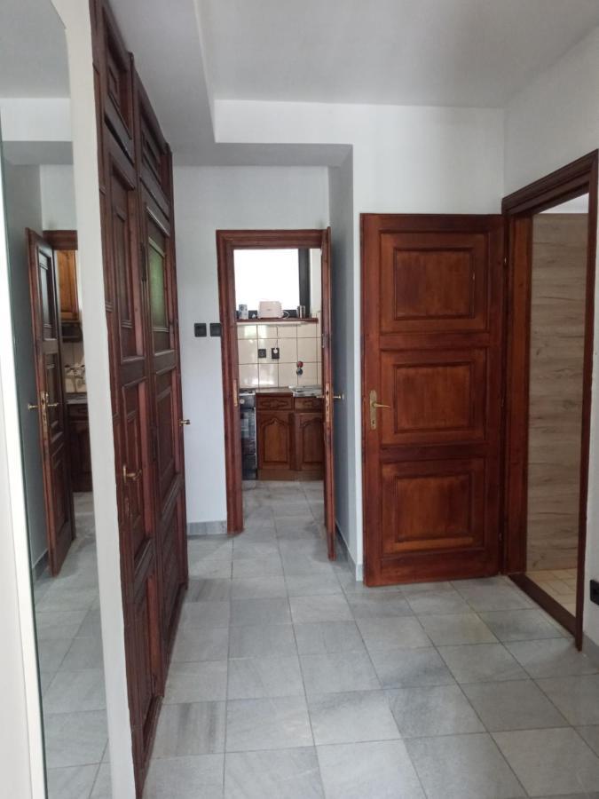 Luxury Eagle Apartman Budapeste Exterior foto